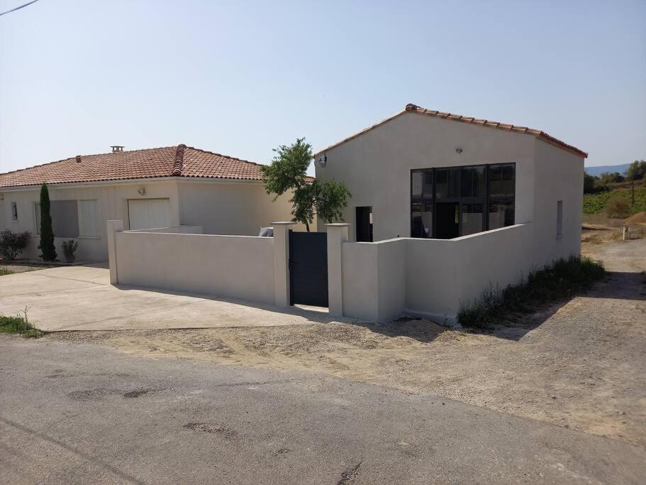 Cosy-Loft Industriel , Jacuzzi , Wifi , 6 Personnes Max Villa Aigues-Vives  Dış mekan fotoğraf